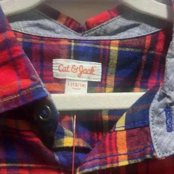 Boys a L 12/14 cat and jack new with tags plaid shirt - Picture 2 of 2